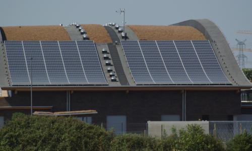 Batiment industriel 36 KW/c sur étanchéité